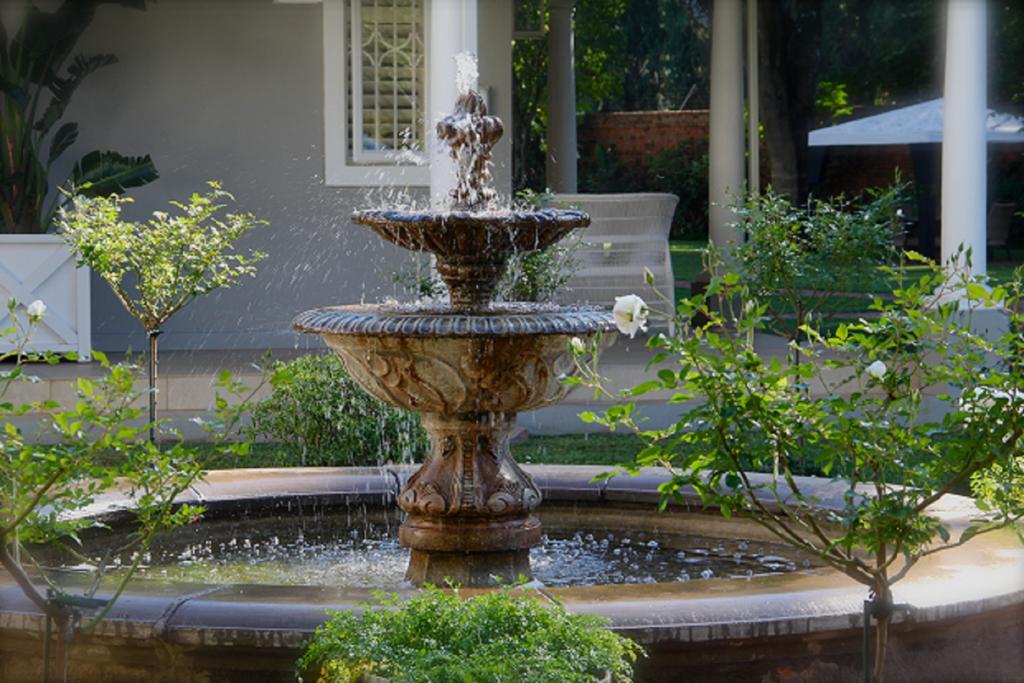 Highlands House Hotel Harare Exterior foto
