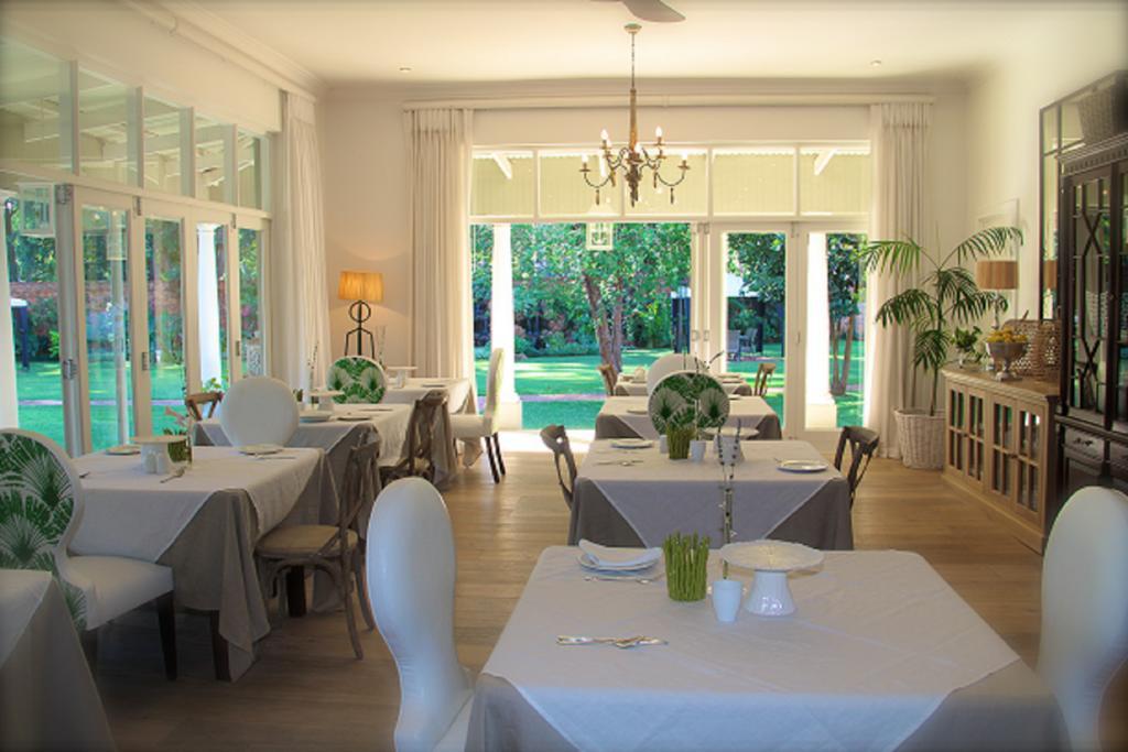 Highlands House Hotel Harare Exterior foto