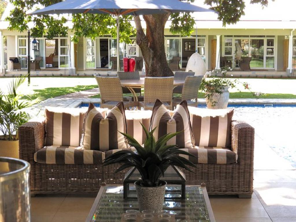 Highlands House Hotel Harare Exterior foto