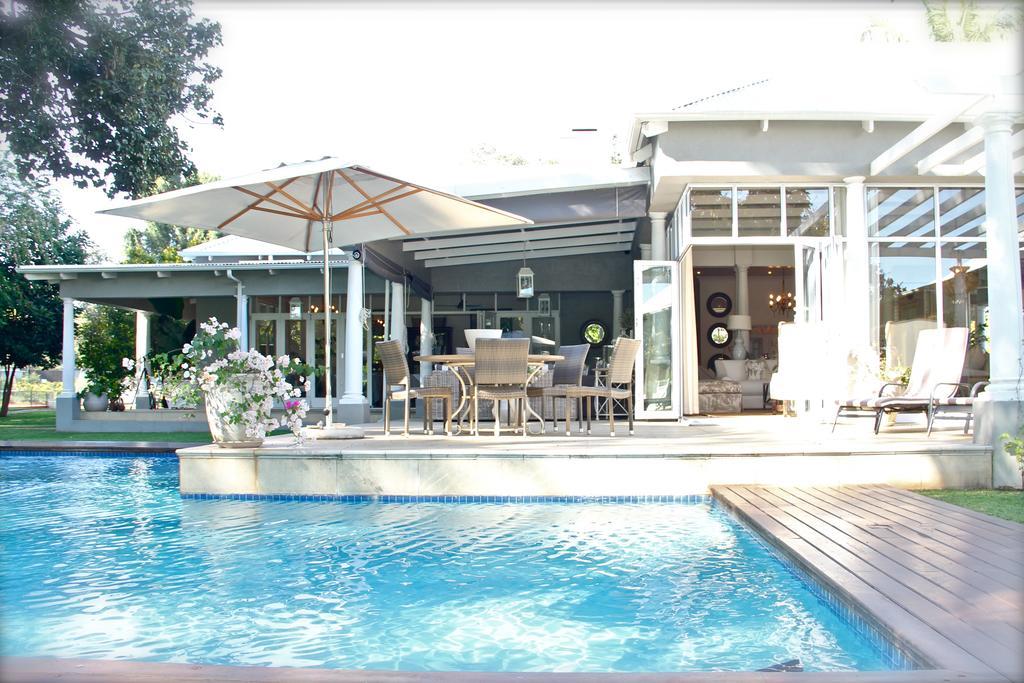 Highlands House Hotel Harare Exterior foto